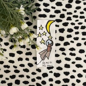 I’m selling a cat or dog flying to the moon! I love that song so here it is!